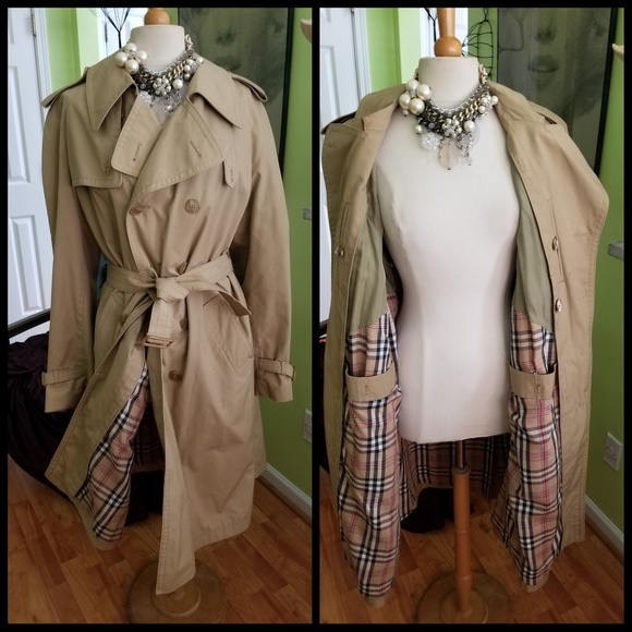 Designer Vintage Trench Coat - Picture 5 of 7
